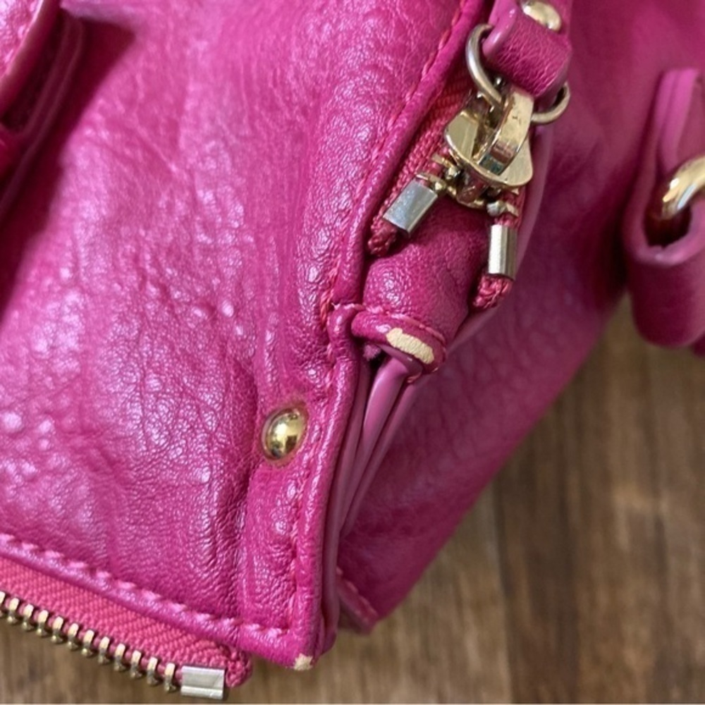 Urban Expressions Large Pink Purse - Picture 7 of 11